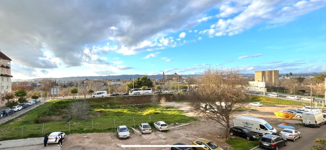 Puente A La Mezquita - Free Parking Leilighet Córdoba Eksteriør bilde